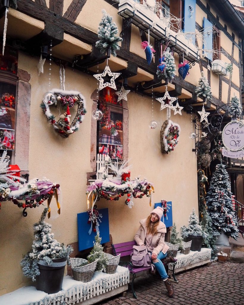 Christmas-Decoration-in-Riquewihr